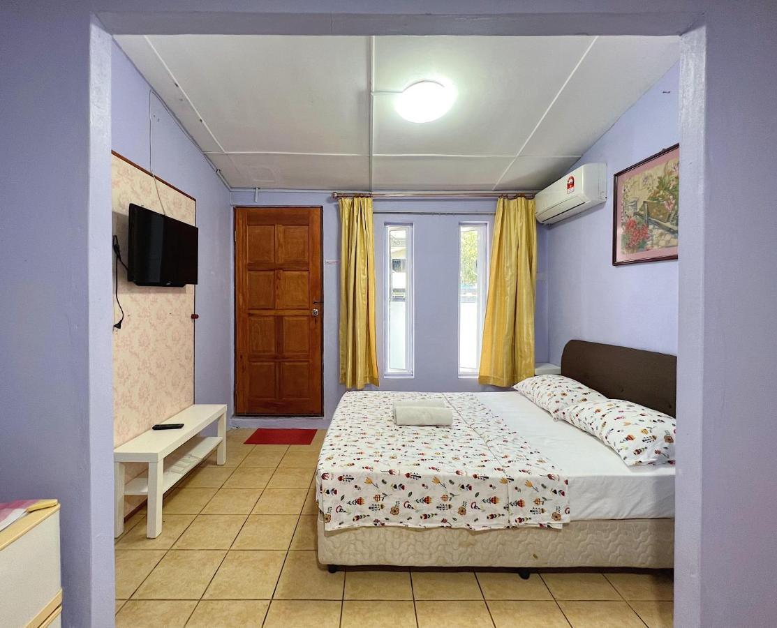 Merdeka Guest House 2 Kuching Dış mekan fotoğraf