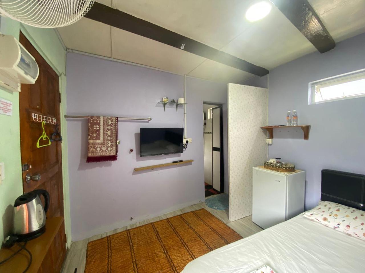 Merdeka Guest House 2 Kuching Dış mekan fotoğraf