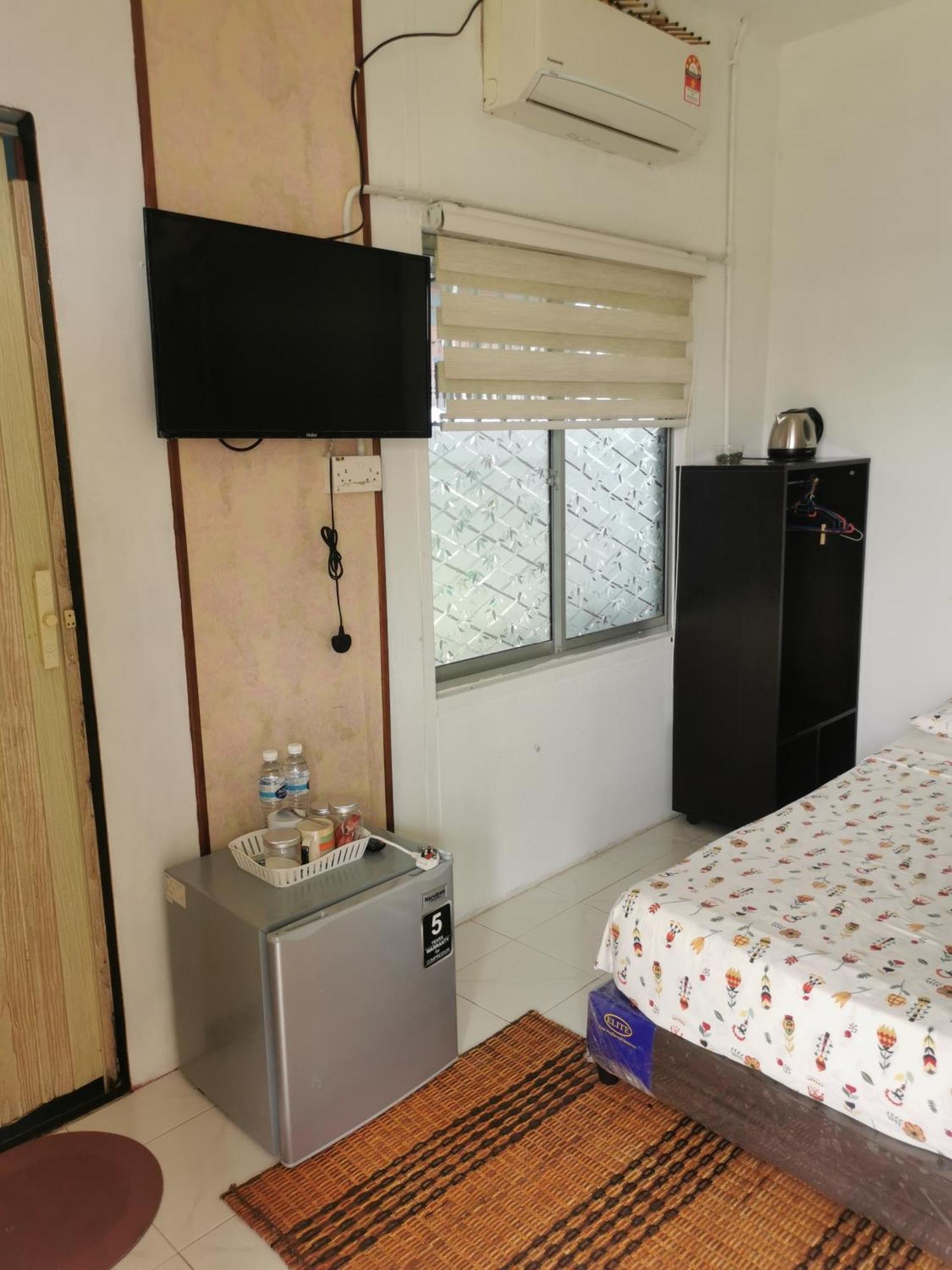 Merdeka Guest House 2 Kuching Dış mekan fotoğraf
