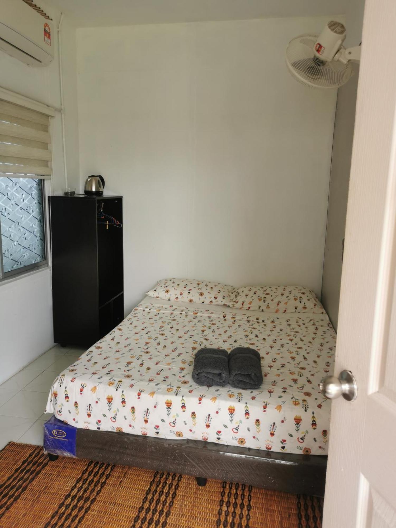 Merdeka Guest House 2 Kuching Dış mekan fotoğraf